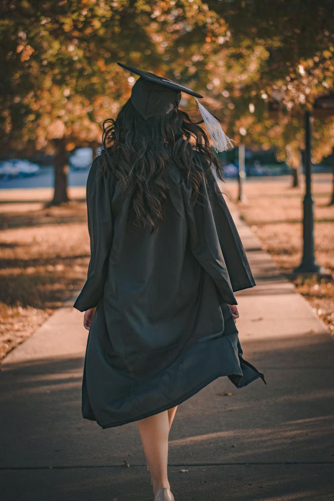 8 Helpful Tips to Help You Find Post-Graduation Success